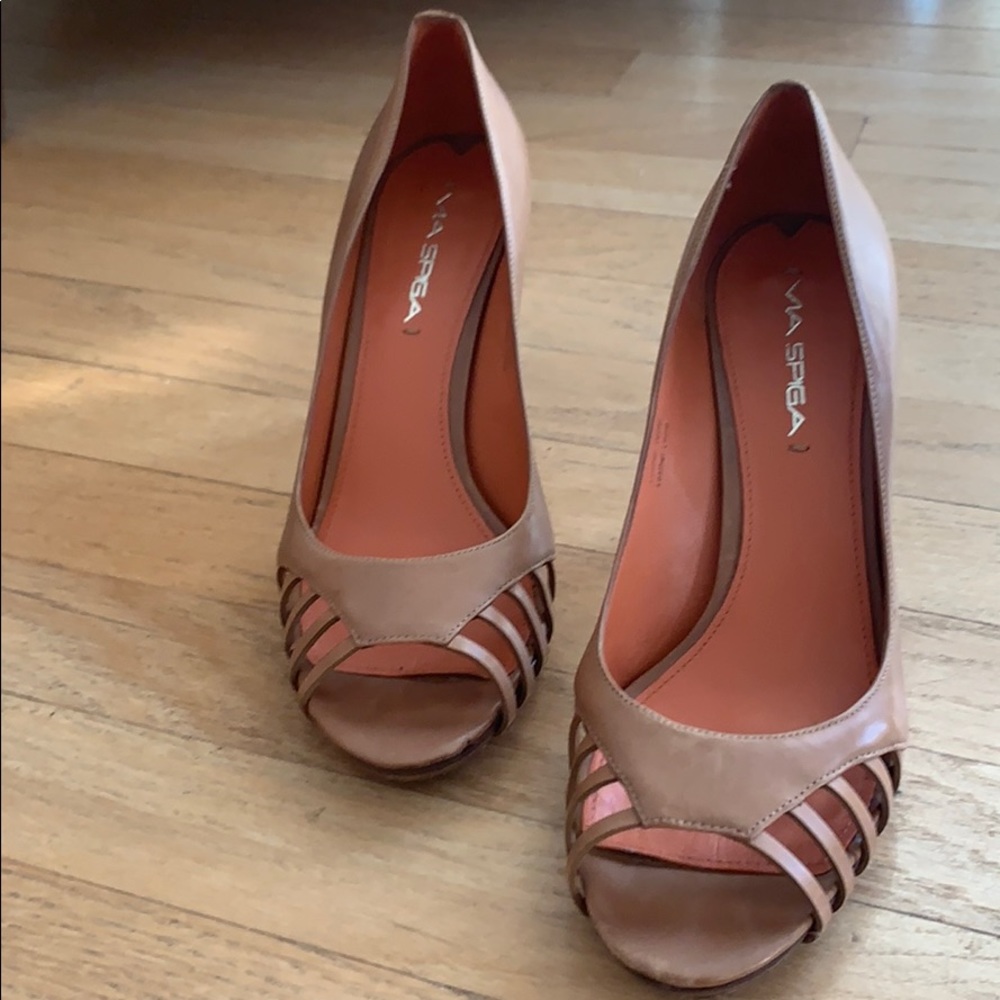 Open Toe Multi Neutral Colored Pumps - image 5